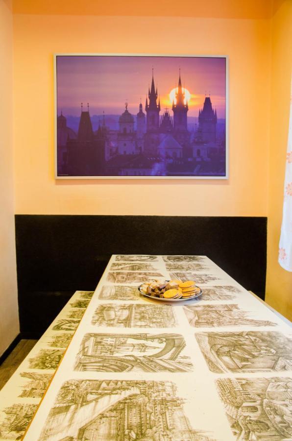 Best Spot Hostel Prag Exteriör bild